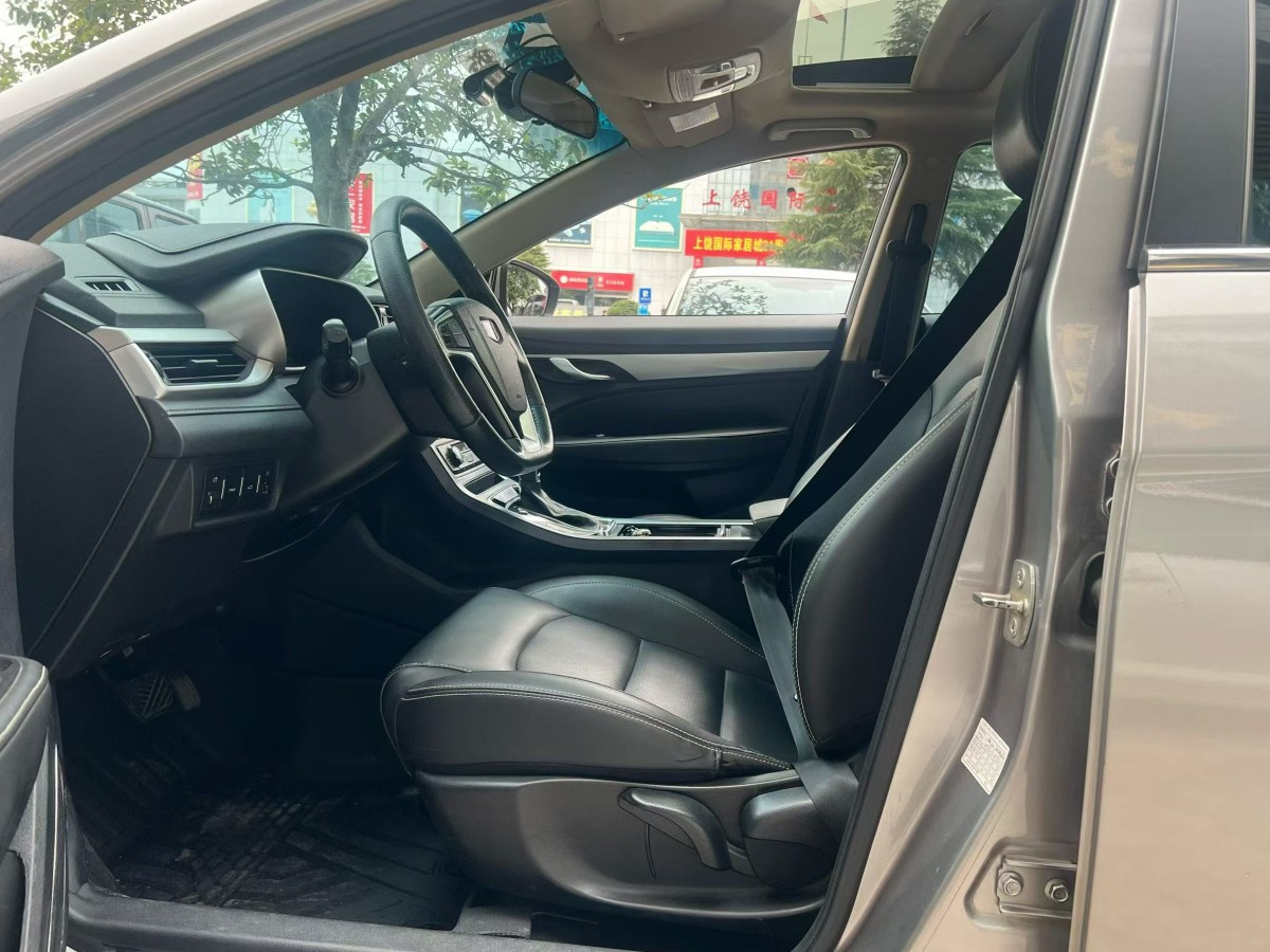 GEELY Emgrand 2018 car image #4