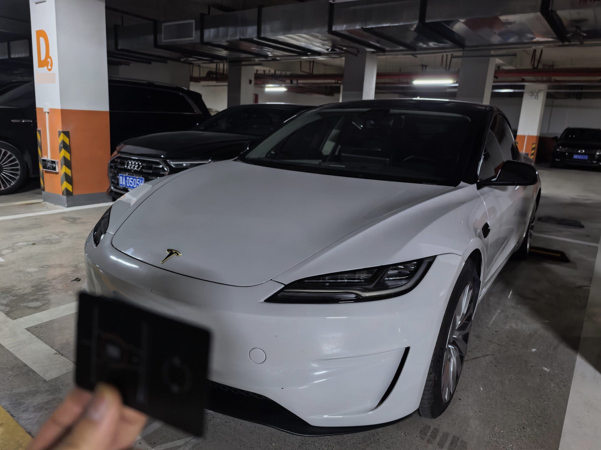 Tesla Model 3 2024 car image 