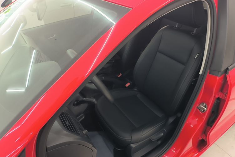 Volkswagen Polo 2018 immagine di auto #15