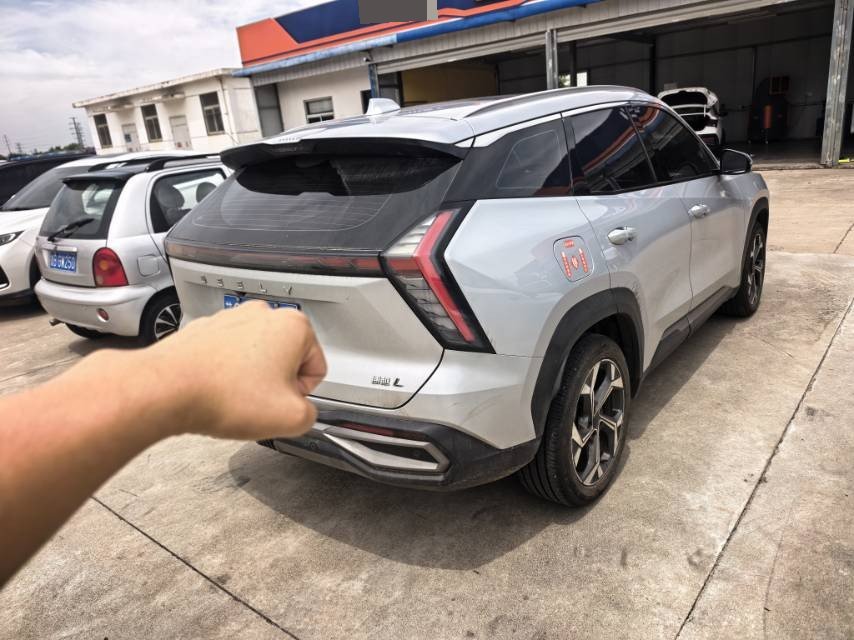 GEELY Boyue L 2023 car image #4