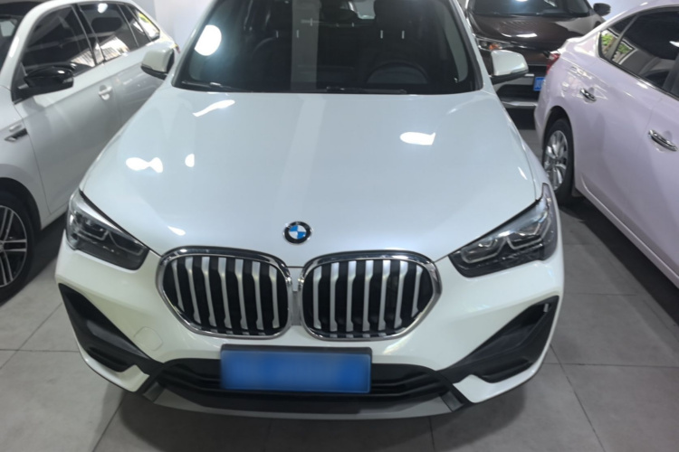 BMW X1 2020 #3 BMW X1 2020 car image #3