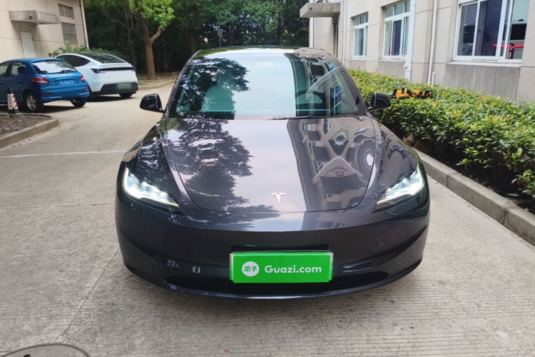 Tesla Model 3 2024 #3 Tesla Model 3 2024 car image #3