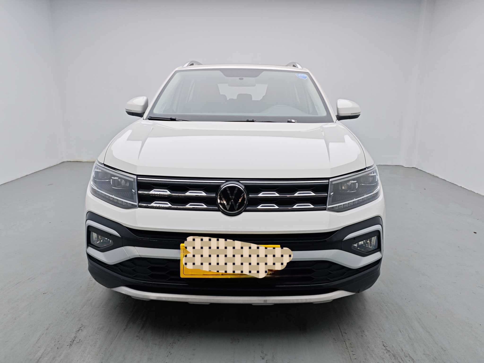 Volkswagen T-Cross 2022 car image #3