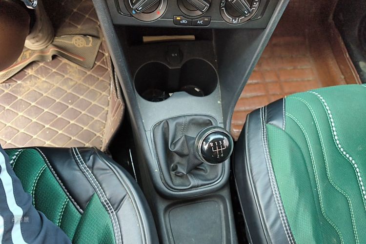 Volkswagen Polo 2018 #16 Volkswagen Polo 2018 car image #16