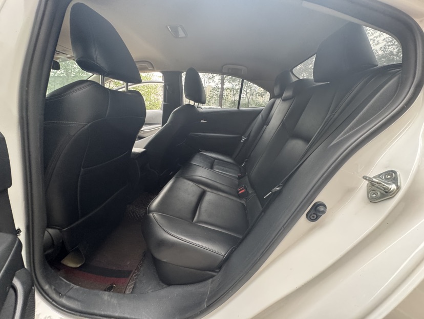 Toyota Corolla 2023 car image #8