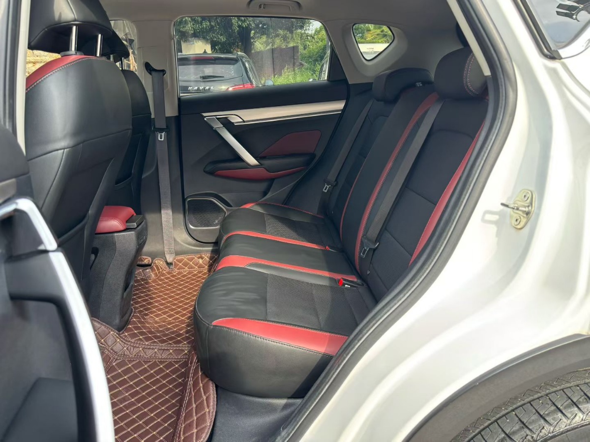 GEELY Coolray 2021 car image #4