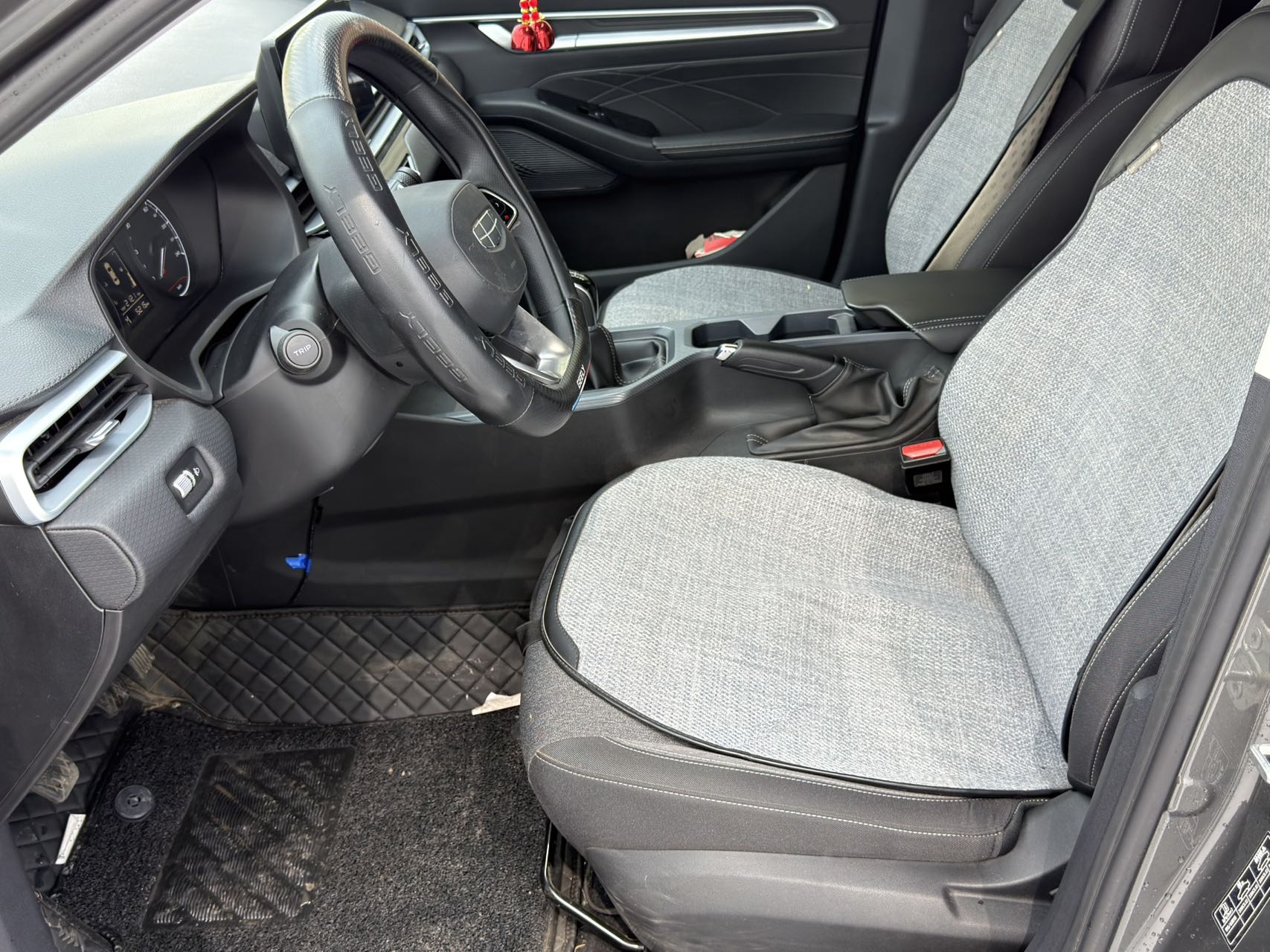 GEELY Emgrand 2025 car image #6