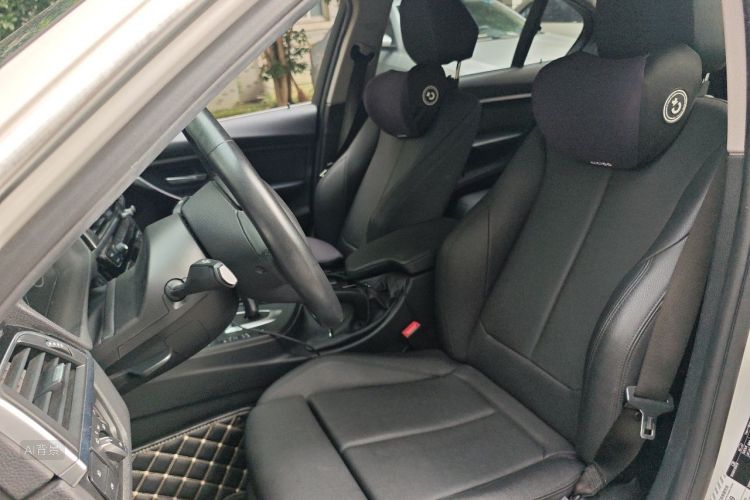 BMW 3 Series 2019 #17 BMW 3 Series 2019 car image #17