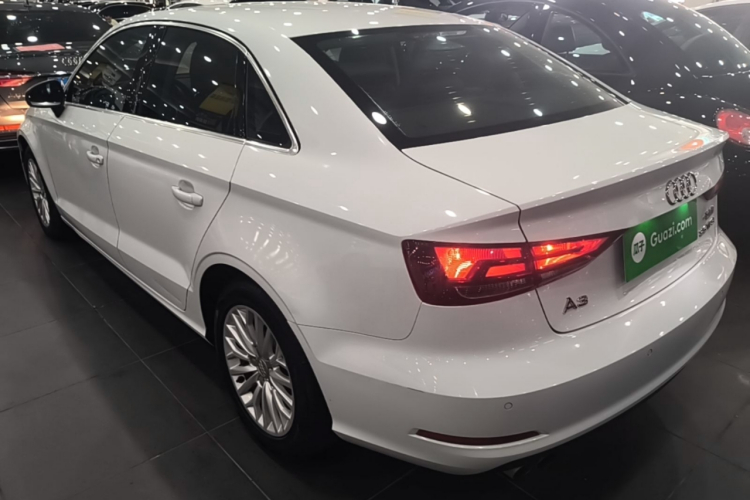 Audi A3 2017 car image #7