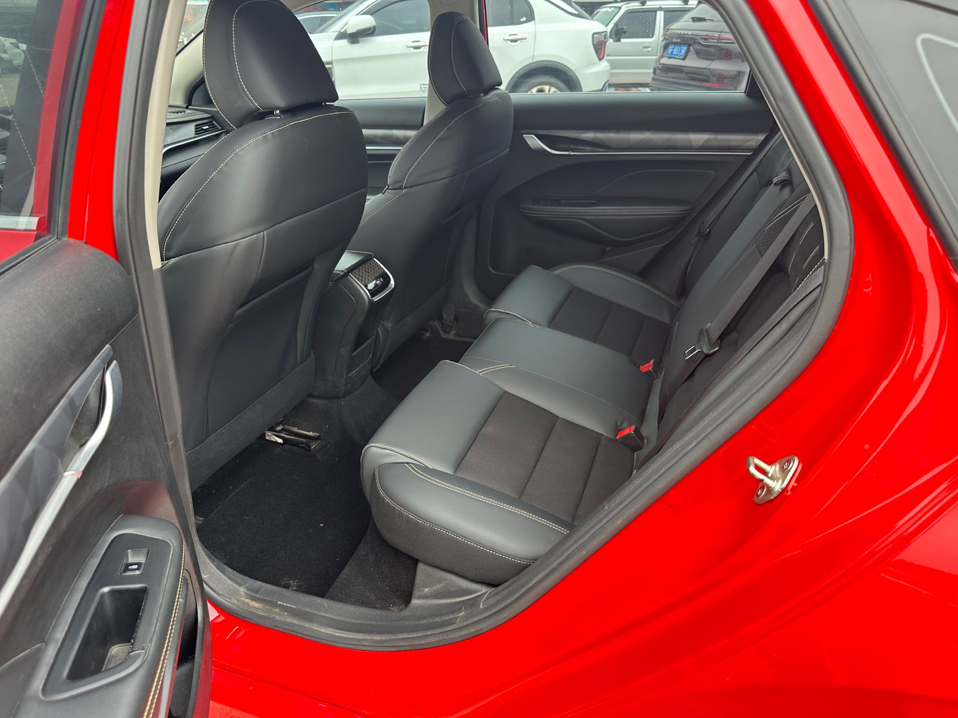 GEELY Binray 2022 #4 GEELY Binray 2022 صورة سيارة #4