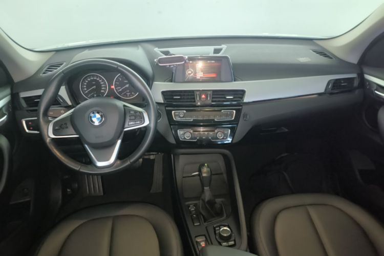 BMW X1 2017 #10 BMW X1 2017 immagine di auto #10