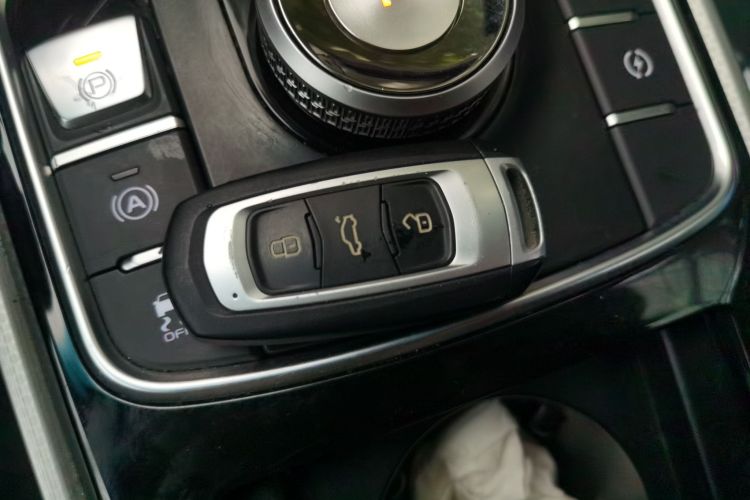 GEELY Emgrand GSe 2019 #18 GEELY Emgrand GSe 2019 immagine di auto #18