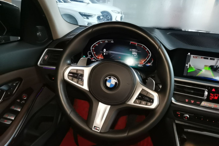 BMW 3 Series 2021 car image #15