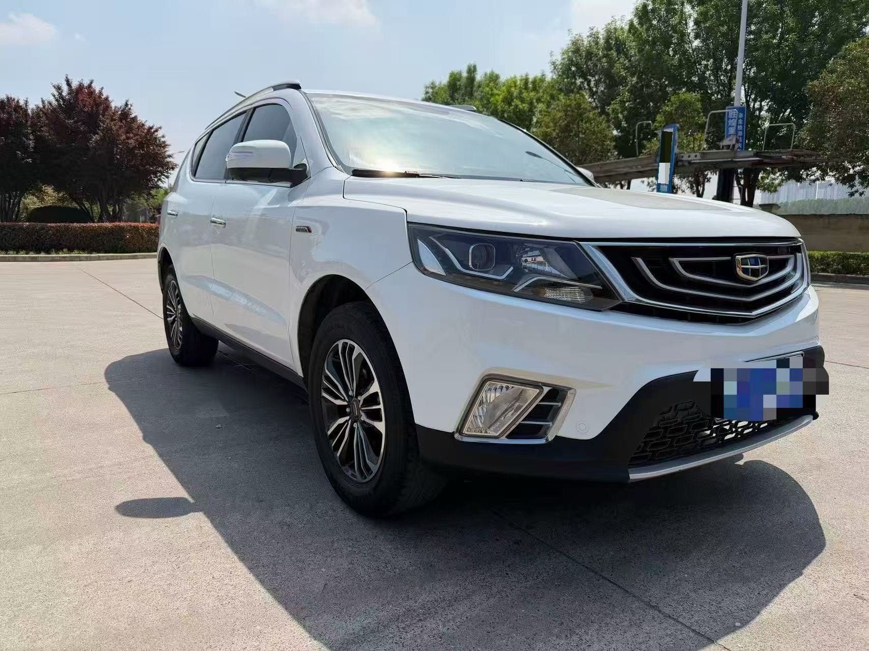 GEELY Vision X6 2017 immagine di auto #3