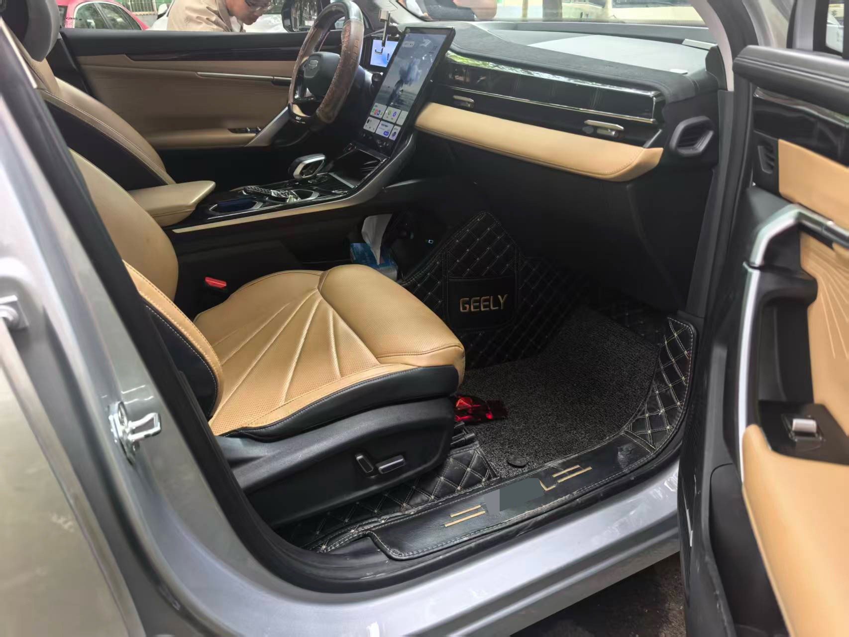 GEELY Boyue L 2023 car image #3