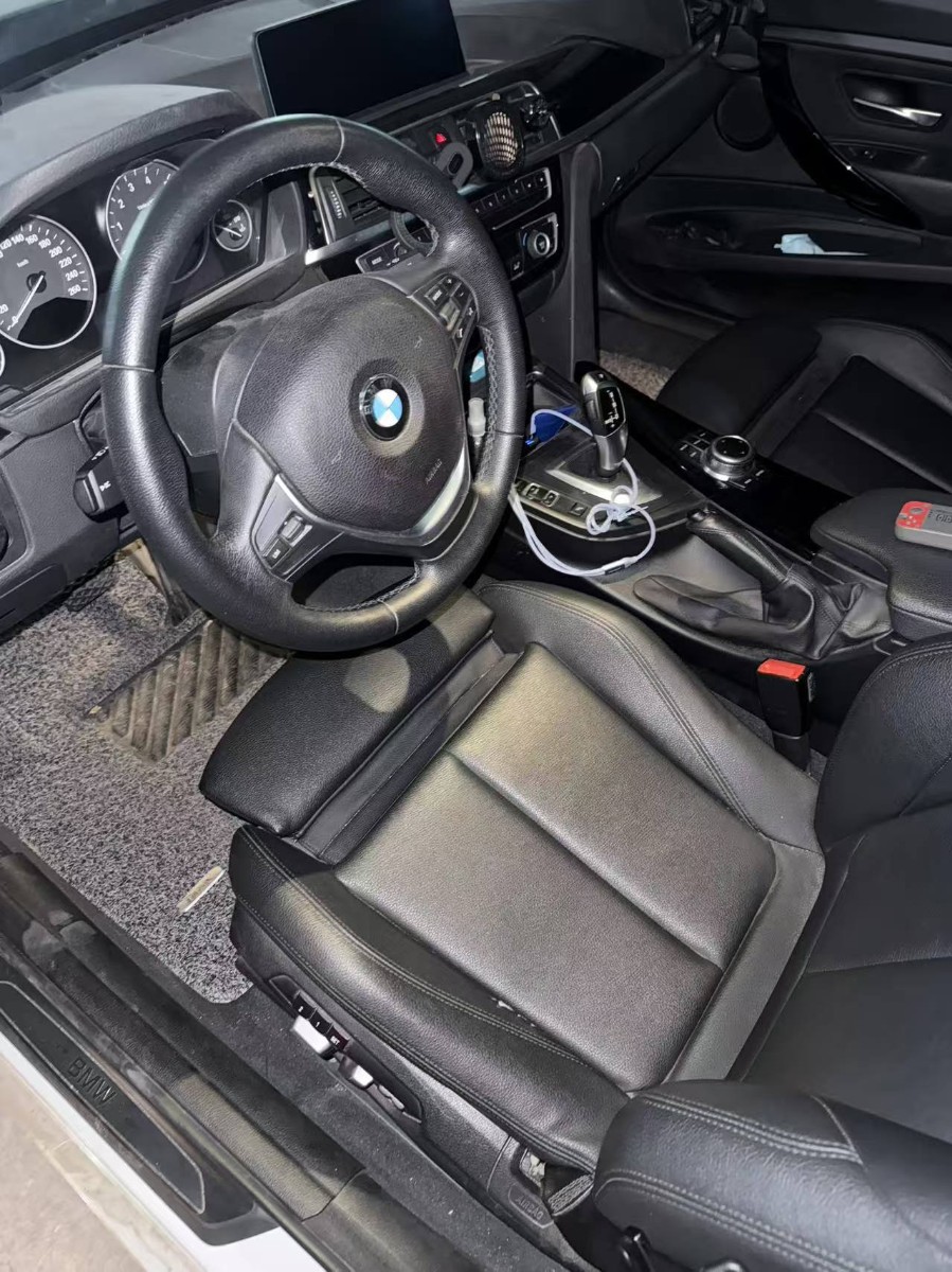 BMW 3 Series GT 2018 car image #3