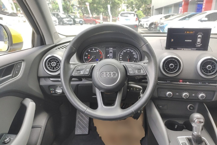 Audi A3 2017 #11 Audi A3 2017 car image #11