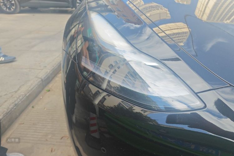 Tesla Model Y 2023 immagine di auto #8