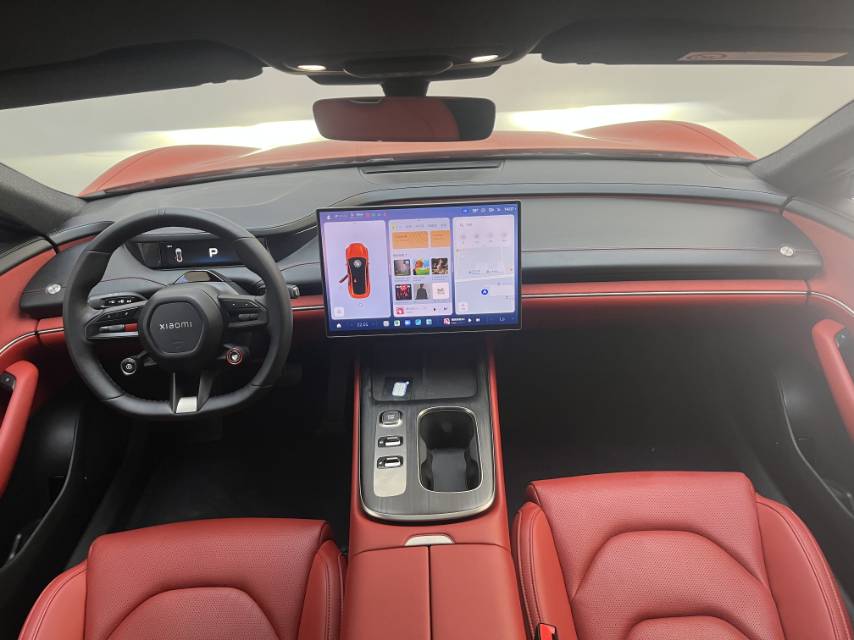 MI SU7 2025 imagen de coche #9
