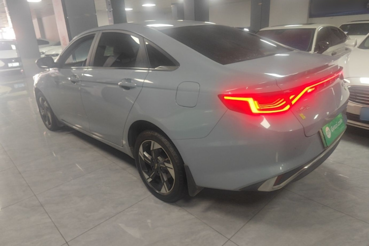 GEELY Emgrand L HiP 2022 #7 GEELY Emgrand L HiP 2022 car image #7