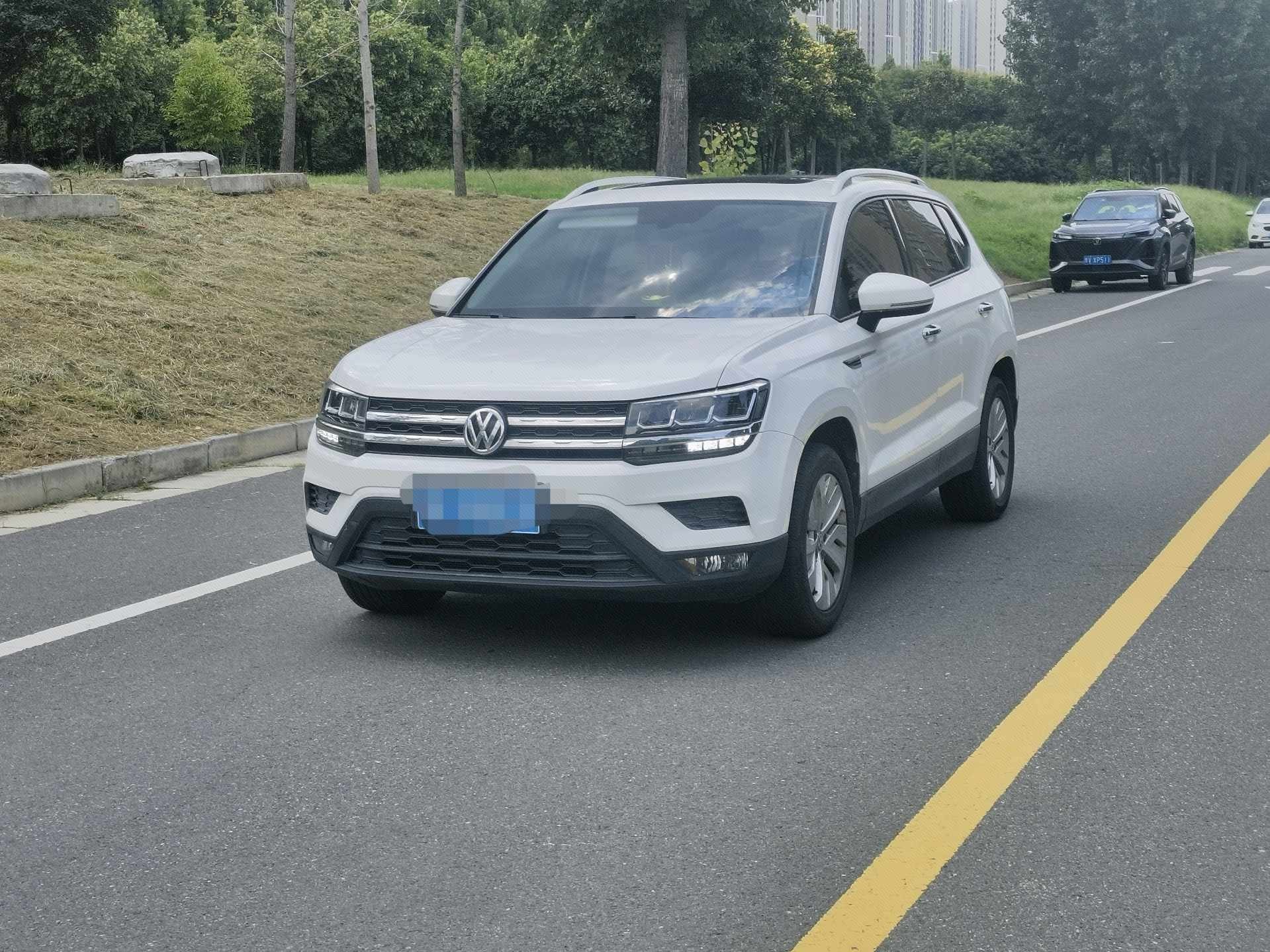 2019 2019 car image