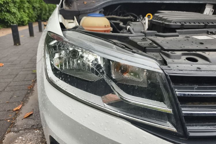Volkswagen Santana 2022 car image #8