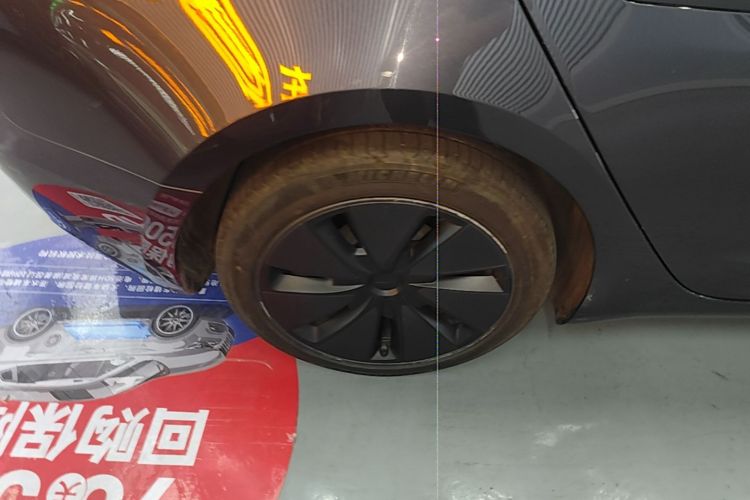 Tesla Model 3 2024 car image #10