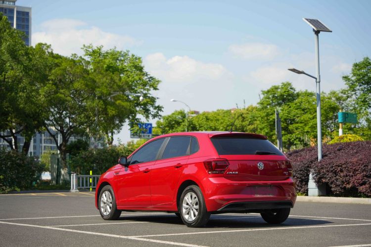 Volkswagen Polo 2020 car image #8