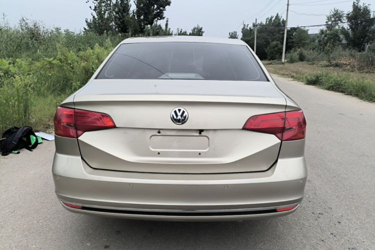 Volkswagen Bora 2018 car image #6