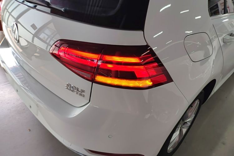 Volkswagen Golf 2018 #8 Volkswagen Golf 2018 car image #8