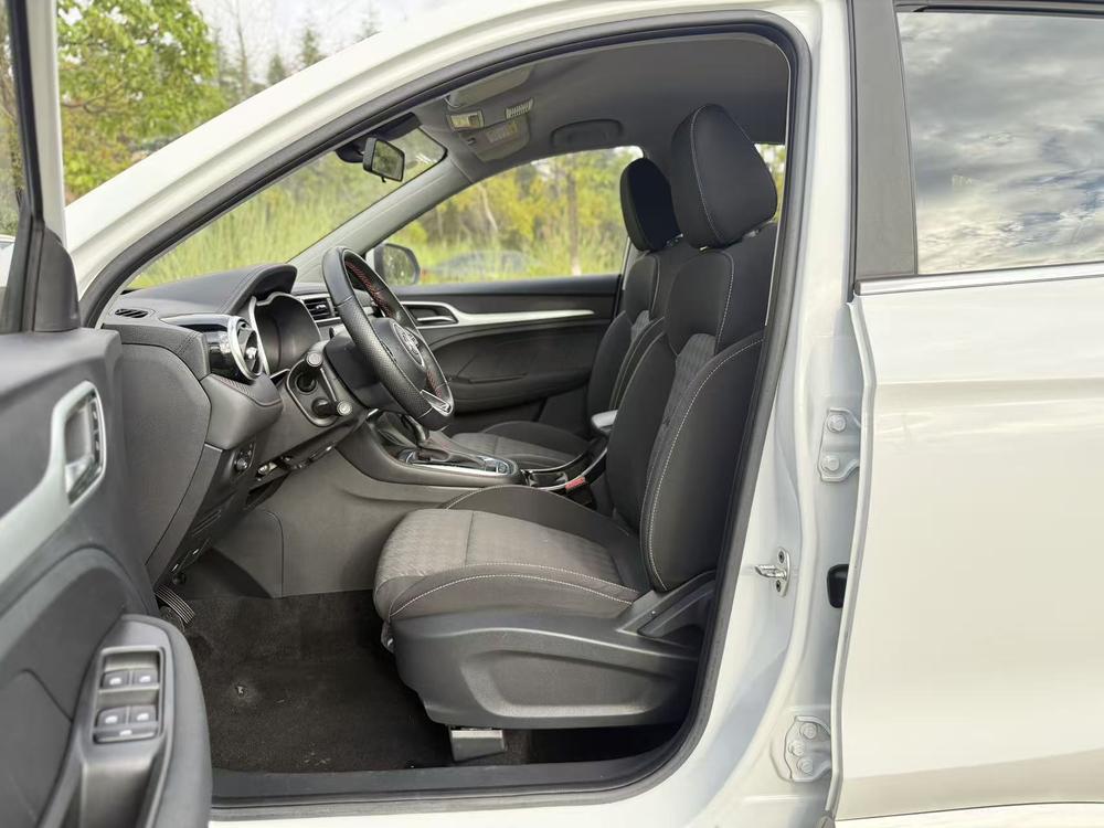 MG ZS 2022 car image #25
