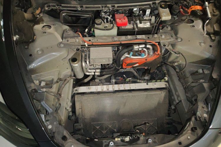 Tesla Model 3 2021 car image #22