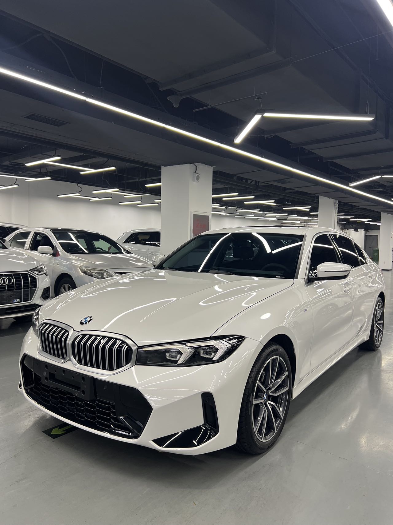 BMW 3 Series 2023 car image 