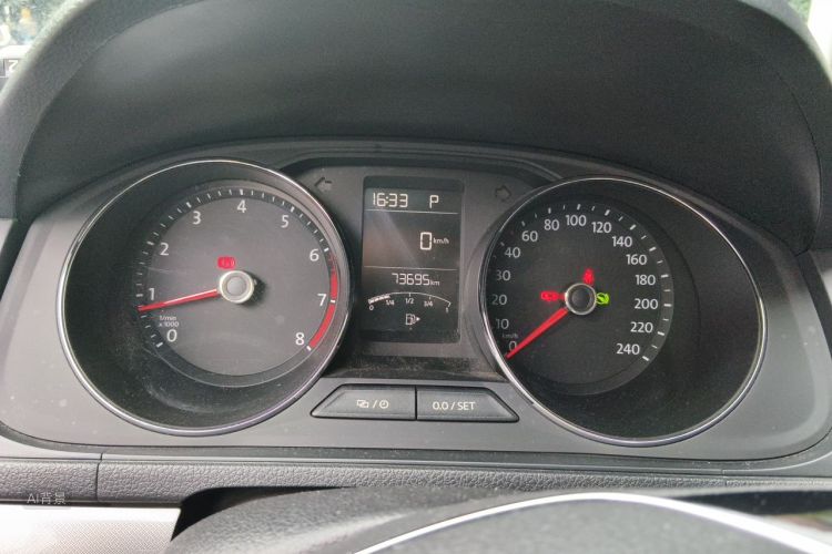Volkswagen Lavida 2018 car image #13