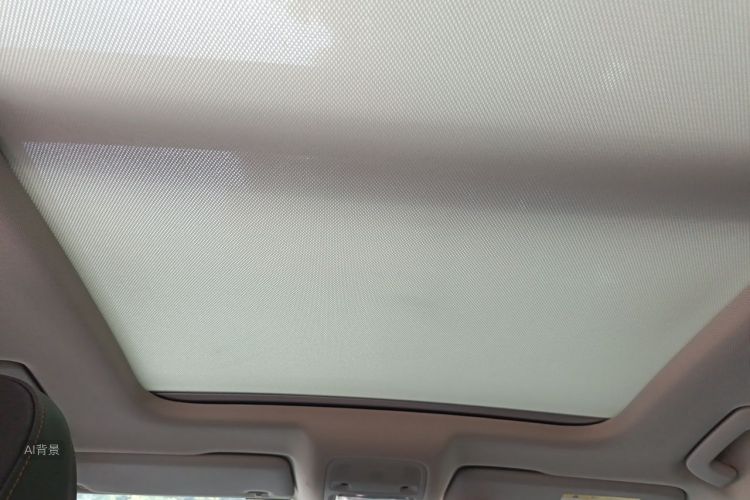 Audi Q3 2018 car image #20