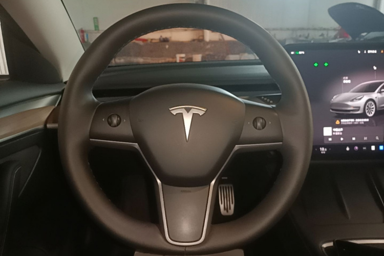 Tesla Model 3 2023 #11 Tesla Model 3 2023 immagine di auto #11