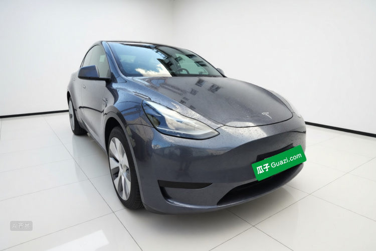 Tesla Model Y 2022 #4 Tesla Model Y 2022 car image #4