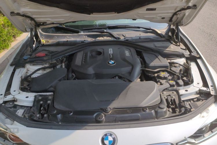 BMW 3 Series 2019 #22 BMW 3 Series 2019 car image #22