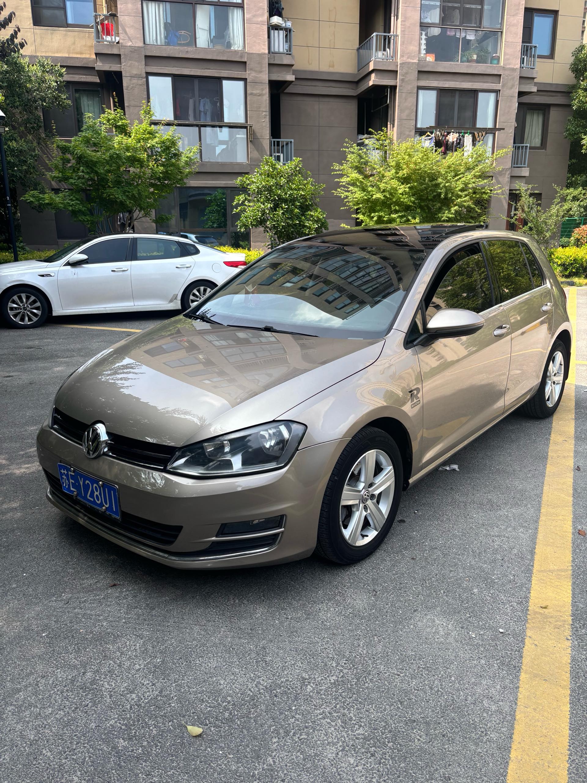 2014 car image 