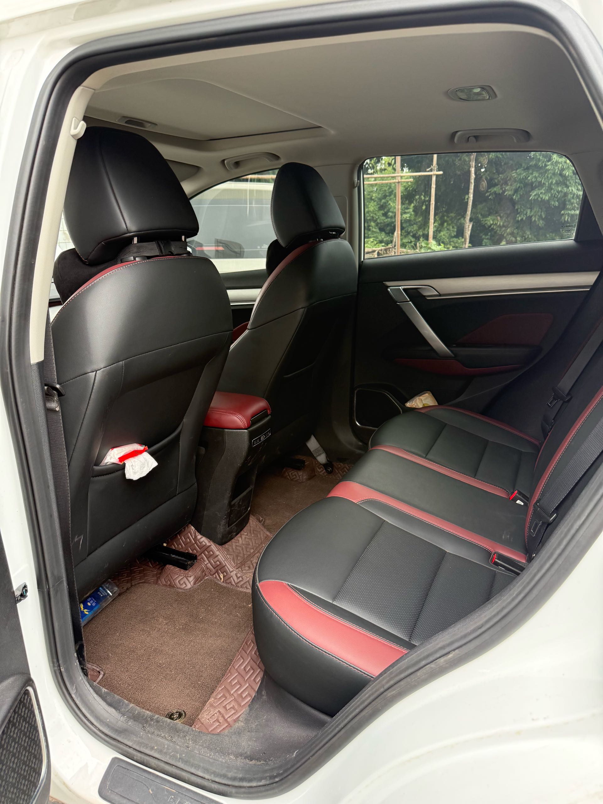 GEELY Coolray 2021 immagine di auto #4