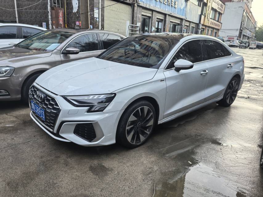 2022 2022 car image