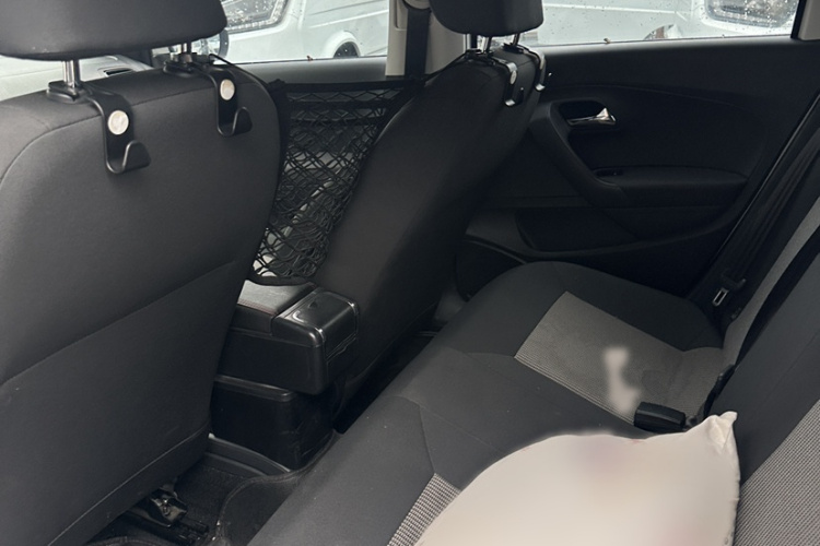 Volkswagen Polo 2016 #9 Volkswagen Polo 2016 car image #9