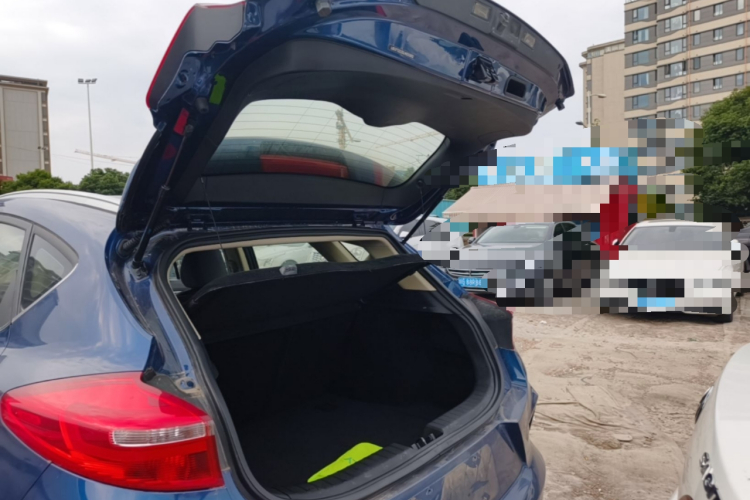 GEELY Emgrand GS 2020 car image #21