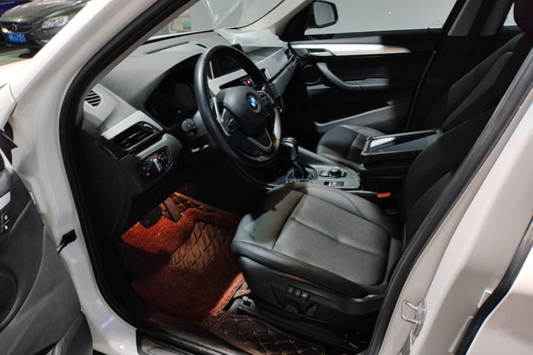 BMW X1 2019 #15 BMW X1 2019 car image #15