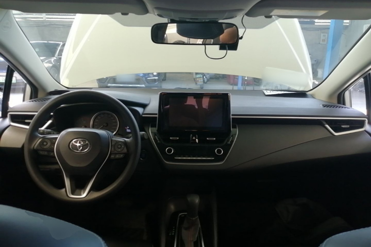 Toyota Corolla 2021 immagine di auto #10