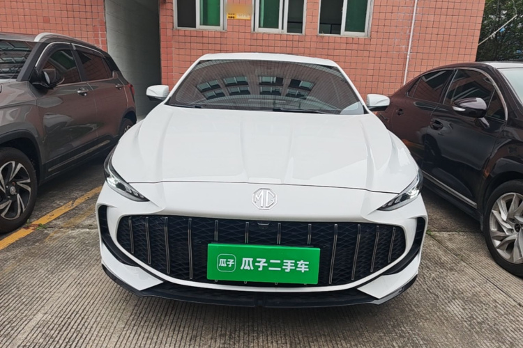 MG 5 2025 car image #3