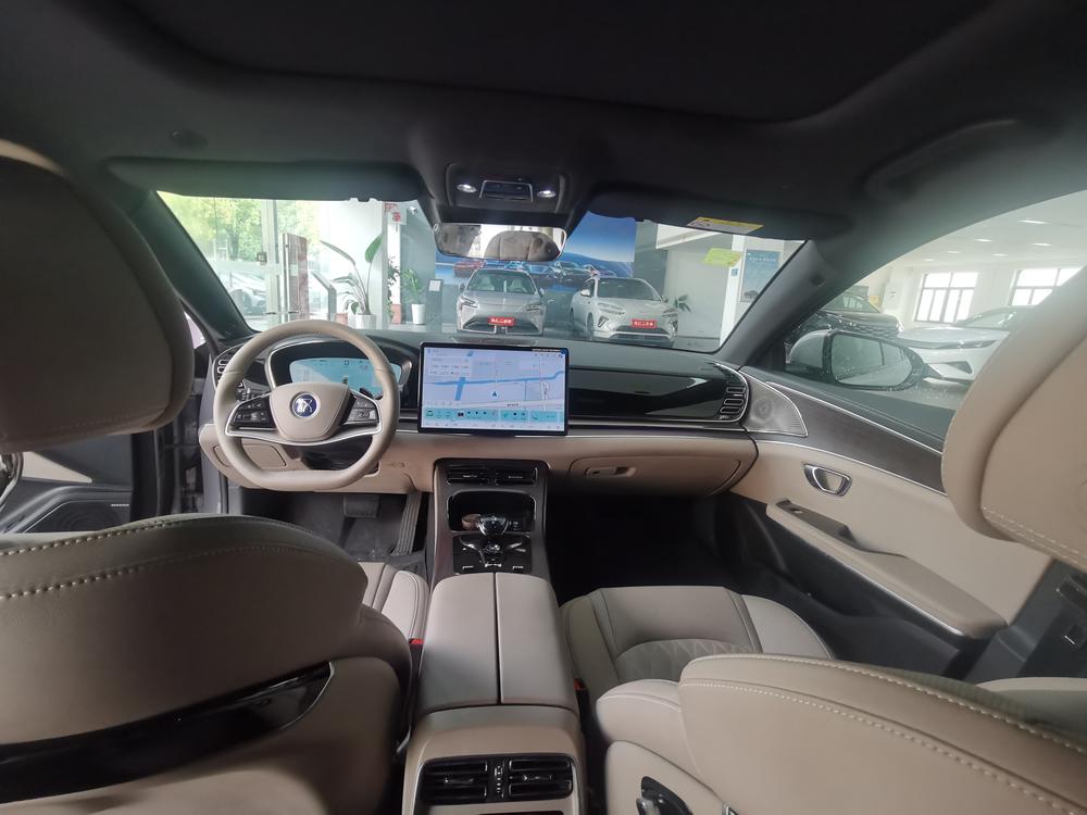 BYD Han 2025 car image #7
