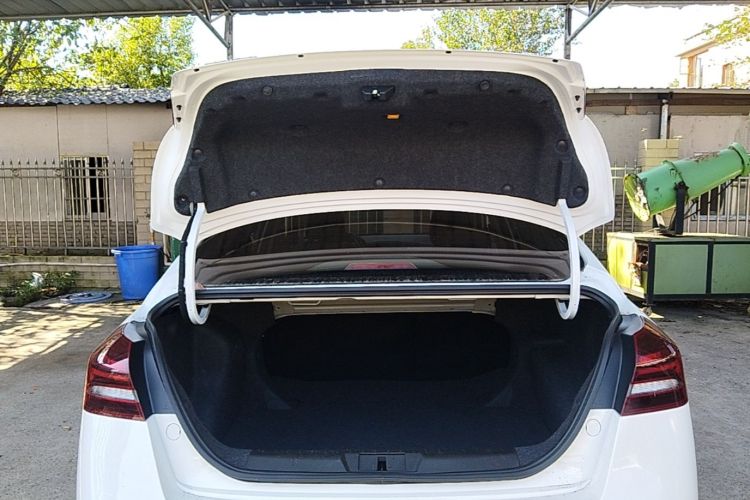 GEELY Emgrand 2022 #19 GEELY Emgrand 2022 immagine di auto #19