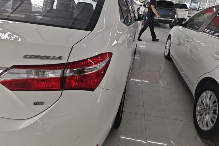 Toyota Corolla 2016 #8 Toyota Corolla 2016 car image #8