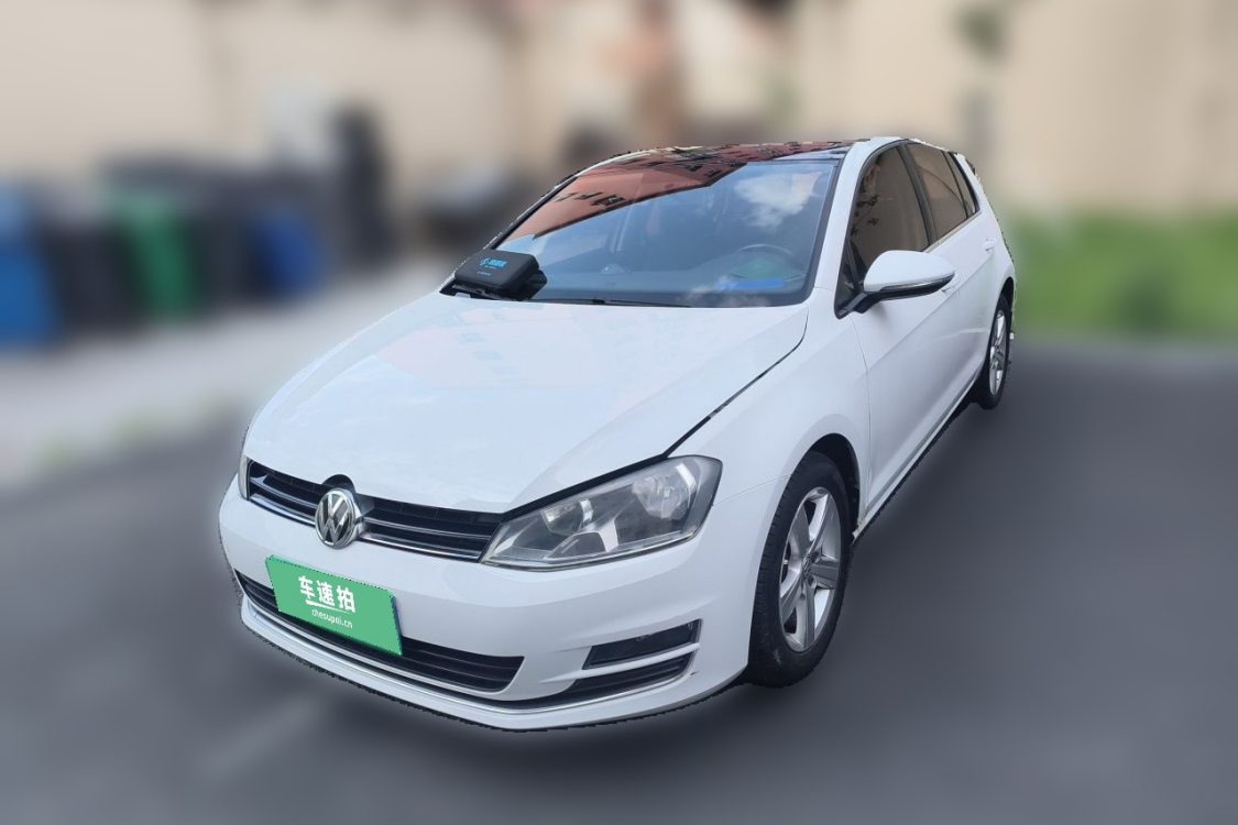 Volkswagen Golf 2014 car image 